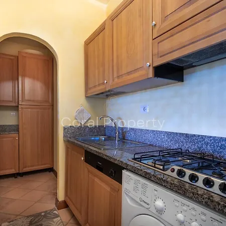 Appartement Waterfront Su Spiaggia Privata- Porto Cervo - By Coral Property