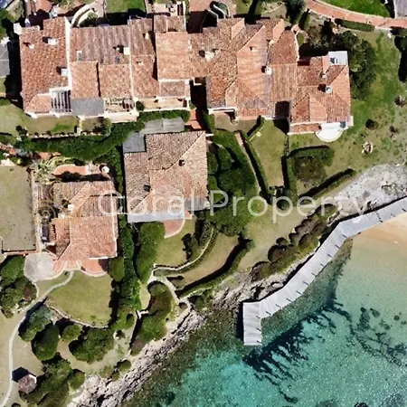 Appartement Waterfront Su Spiaggia Privata- Porto Cervo - By Coral Property